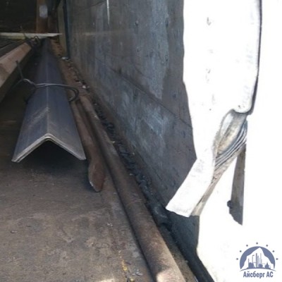 Уголок стальной неравнополочный 200х100х6 мм 09Г2С ГОСТ 8510-93 купить в Туле